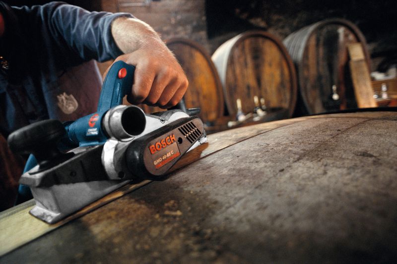 Bosch Hobel GHO 40-82 C Mit L-BOXX 060159A76A 4 Bosch Hobel GHO 40-82 C Mit L-BOXX 060159A76A – Bild 2