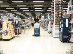 Nilfisk Scheuersaugmaschine SC1500 56104002 23 Nilfisk Scheuersaugmaschine SC1500 56104002 -Heimwerkzeug Geschäft 56104002j