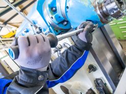 HAZET Drehmomentschlüssel 40-200 Nm 2% Vierkant Massiv 12,5mm 1/2 Zoll 6122-1CT -Heimwerkzeug Geschäft 6122 1ct 23anwendung 23industrie 23alternative 231