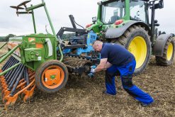 HAZET Akku-Schlagschrauber 700 Nm Vierkant 12,5mm 1/2 Zoll 3-teilig 9212-3 -Heimwerkzeug Geschäft 9212 3 23anwendung 23agrar 23landmaschine 231