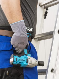 HAZET Akku-Schlagschrauber 700 Nm Vierkant 12,5mm 1/2 Zoll 3-teilig 9212-3 -Heimwerkzeug Geschäft 9212 3 23anwendung 23guertelclip 233