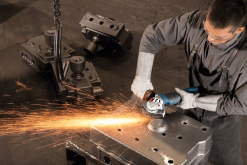 Bosch Winkelschleifer GWS 17-125 CIT 060179J002 -Heimwerkzeug Geschäft IMG RD 182909 16